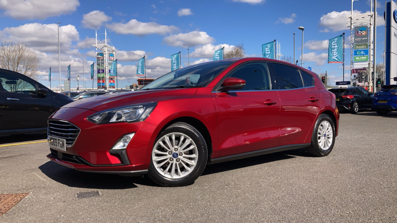 Ford Focus 1.0 EcoBoost 125 Titanium 5dr Auto Petrol Hatchback